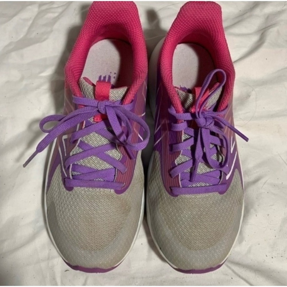 New Balance Kids Running Shoes Athletic Sneakers Athleisure Activewear  1.5